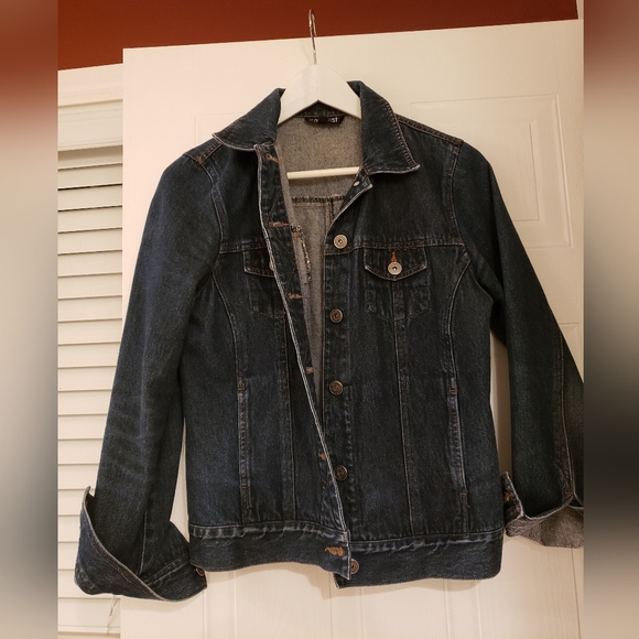 Classic Denim Jacket, Contrast Jeans, size 3 - Picture 2 of 8